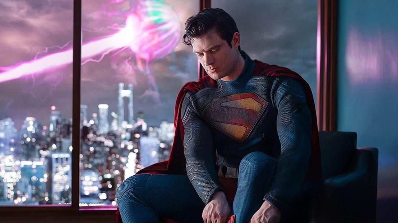 Superman : le film donne de ses nouvelles, et promet d'être « épique »