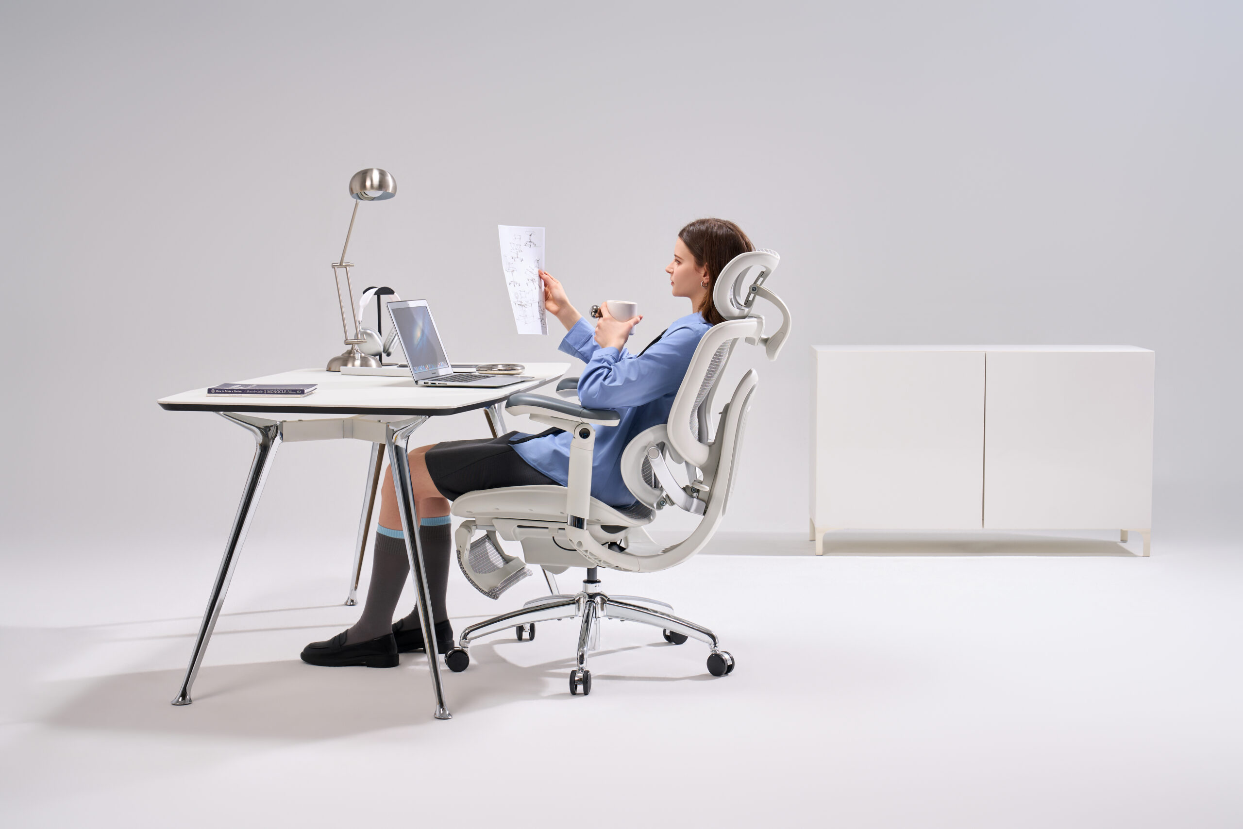 Sihoo Doro C300 Pro V2, le fauteuil ergonomique qui veut vous suivre à la trace