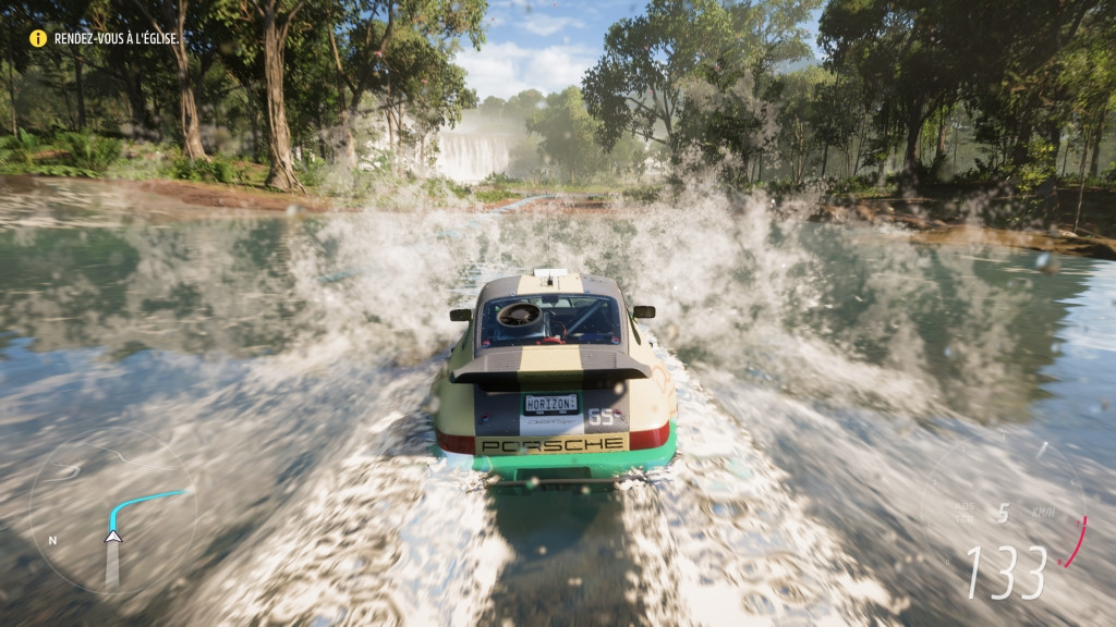Forza Horizon 5 - vue extérieure dans l'eau