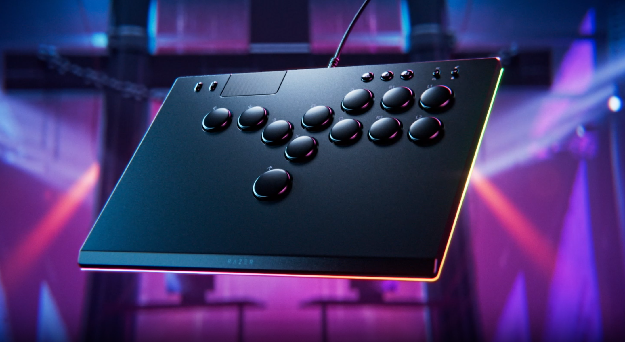 Razer Kitsune : la meilleure façon de jouer aux jeux de combat ? Verdict !