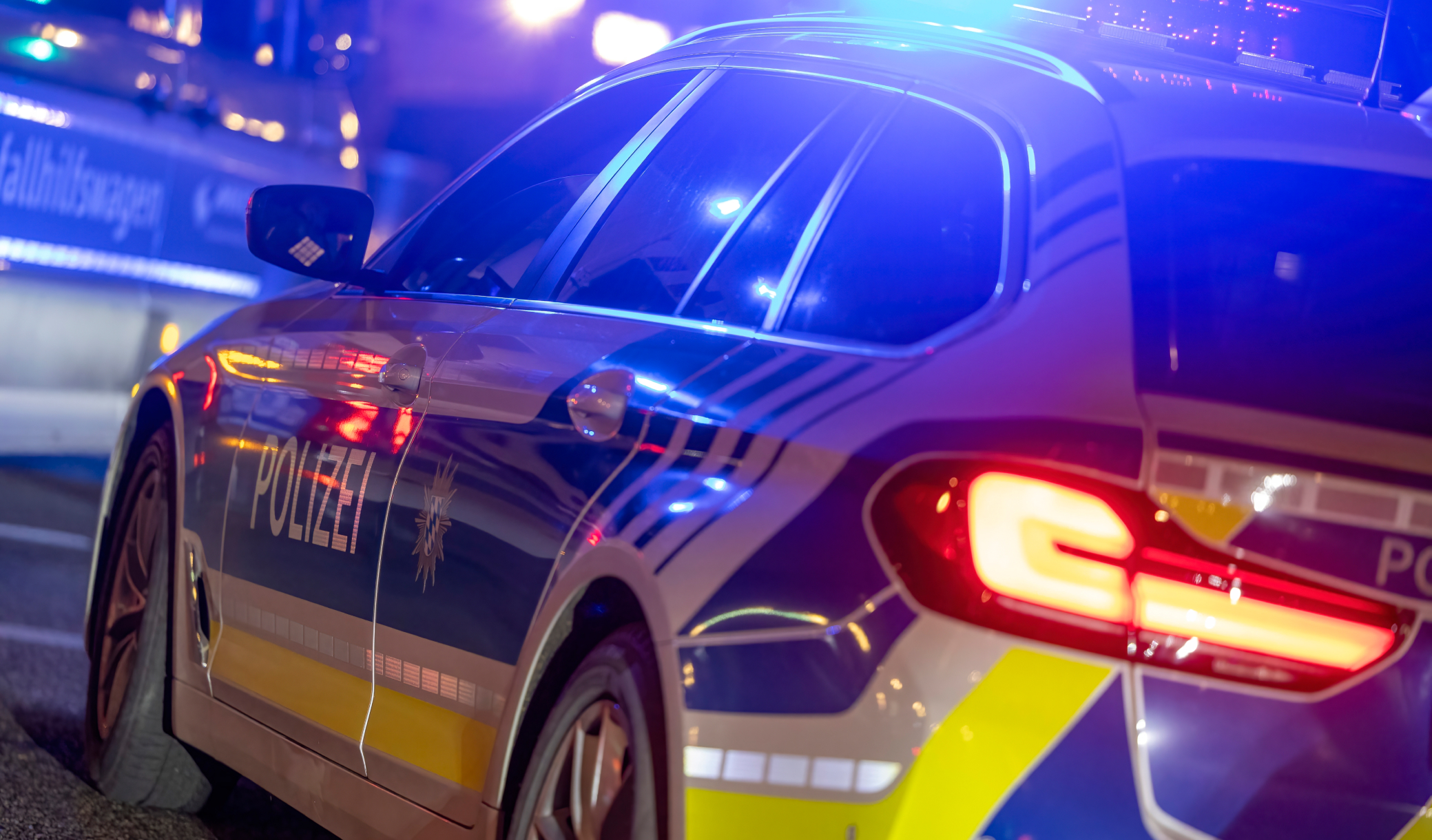 Pourquoi un enfant de 11 ans a été intercepté au volant à Oberkrämer : son père voulait simplement une bière et ne pouvait plus conduire